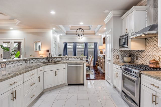 3763 Manana Drive, Dallas, TX 75220