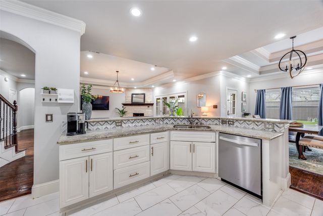 3763 Manana Drive, Dallas, TX 75220