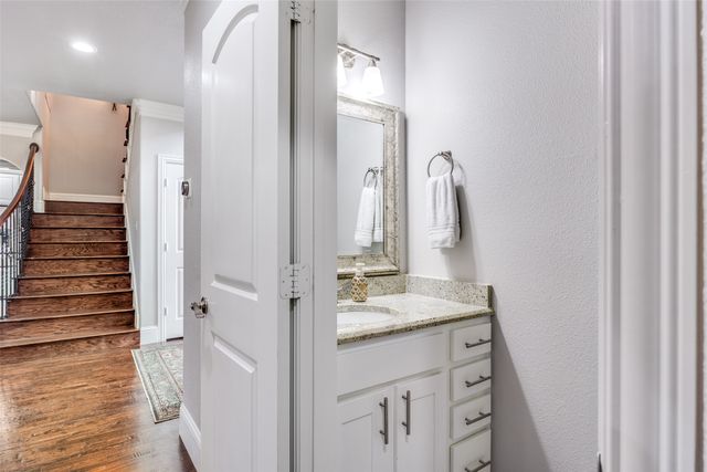 3763 Manana Drive, Dallas, TX 75220