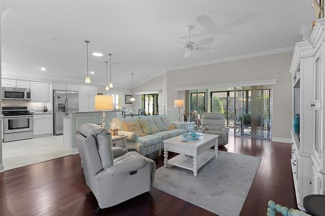 2921 EVINSTON COURT, The Villages, FL 32163