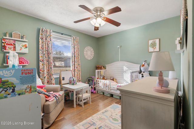 6812 Village Green Blvd, Pewee Valley, KY 40056