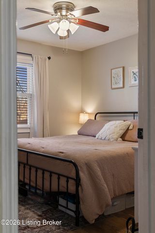 6812 Village Green Blvd, Pewee Valley, KY 40056