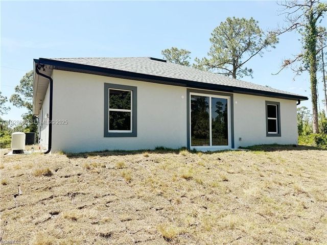 313 Hermosa Ave 0, Lehigh Acres, FL 33974