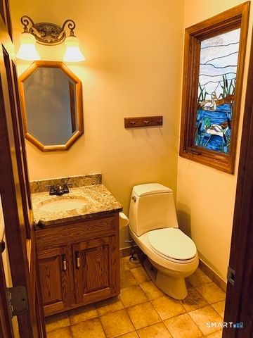 315 Aspetuck Trail 315, Shelton, CT 06484