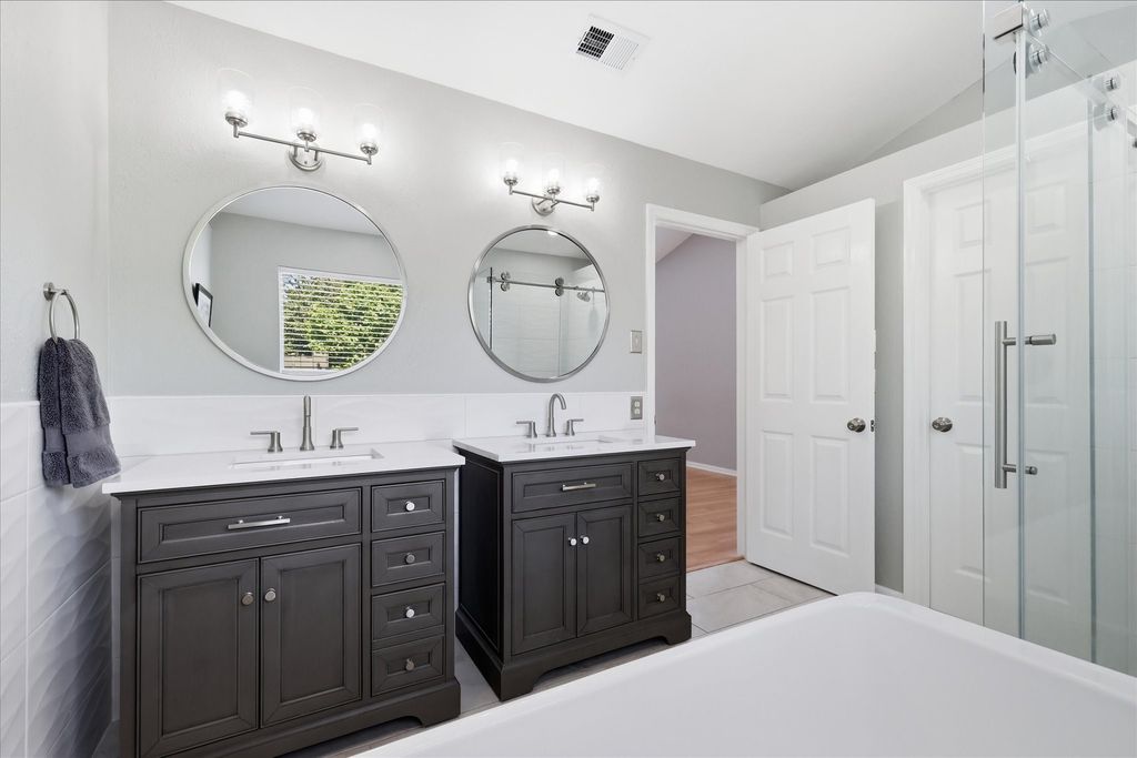 1636 Fuqua Drive, Flower Mound, TX 75028 — photo 4