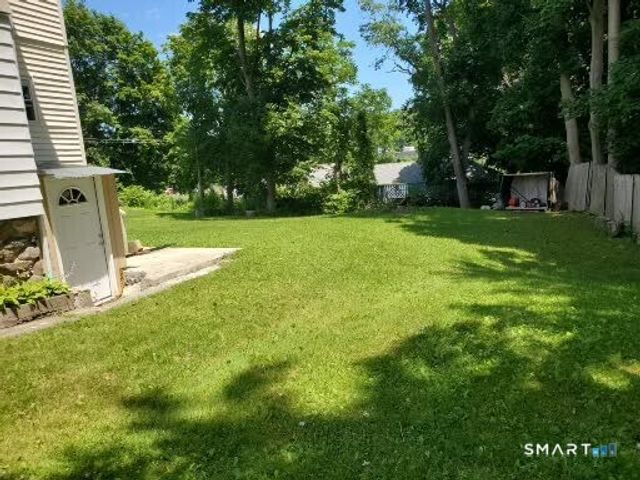 79 HEMINWAY PARK Road 2nd, Watertown, CT 06795