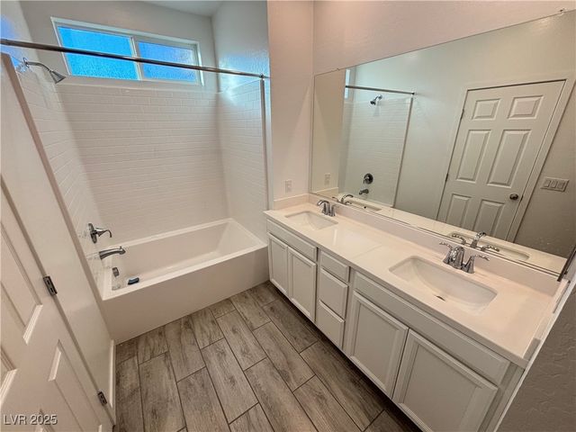 965 Nevada State Drive 40101, Henderson, NV 89002