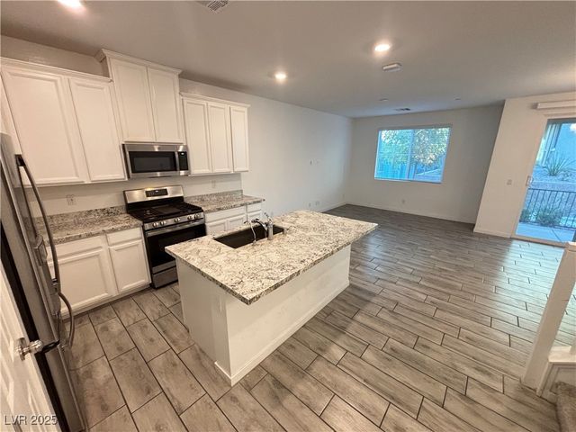 965 Nevada State Drive 40101, Henderson, NV 89002