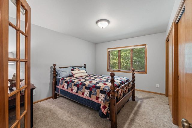 2944 Ridley ROAD, Hartland, WI 53029