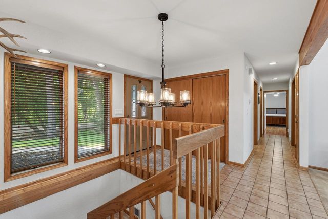 2944 Ridley ROAD, Hartland, WI 53029