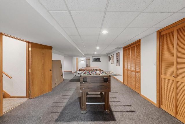 2944 Ridley ROAD, Hartland, WI 53029