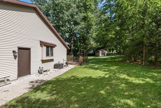 2944 Ridley ROAD, Hartland, WI 53029
