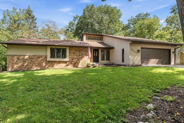2944 Ridley ROAD, Hartland, WI 53029