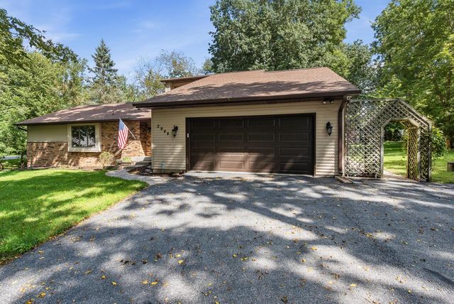 2944 Ridley ROAD, Hartland, WI 53029