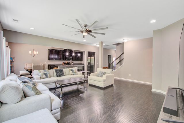 514 Mountain Laurel Circle, Goose Creek, SC 29445