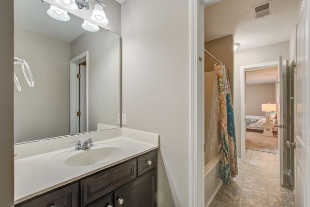 514 Mountain Laurel Circle, Goose Creek, SC 29445