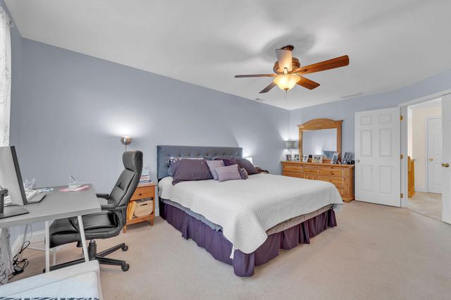 34 GLACIER DR, Berlin, NJ 08009