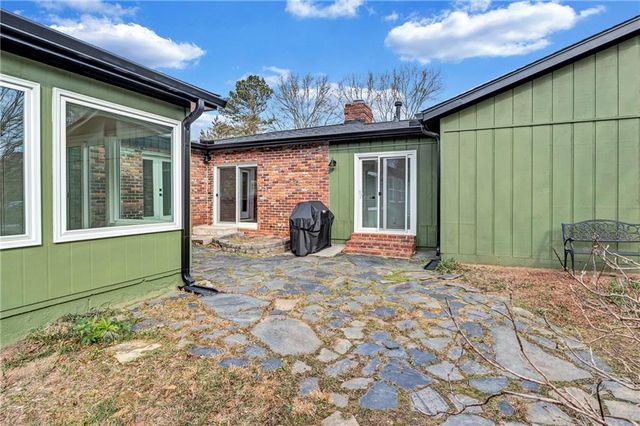 5045 Chestnut Forest Lane, Dunwoody, GA 30360