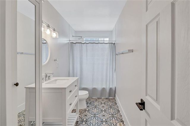 5045 Chestnut Forest Lane, Dunwoody, GA 30360