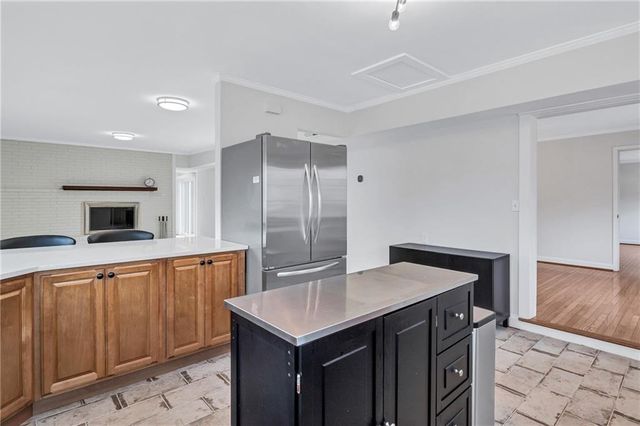 5045 Chestnut Forest Lane, Dunwoody, GA 30360