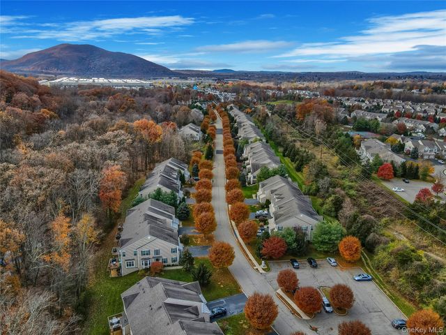 834 Huntington Drive, Fishkill, NY 12524