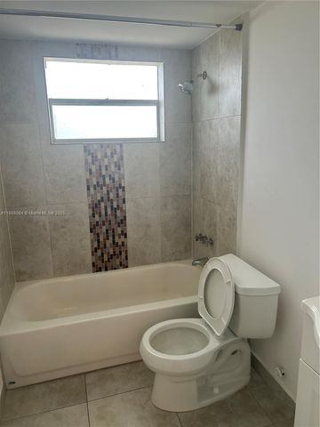 1230 NE 139th St 407, North Miami, FL 33161