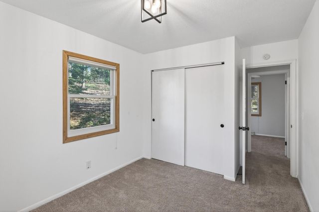 11860 Sunnybrook Road, Eden Prairie, MN 55347