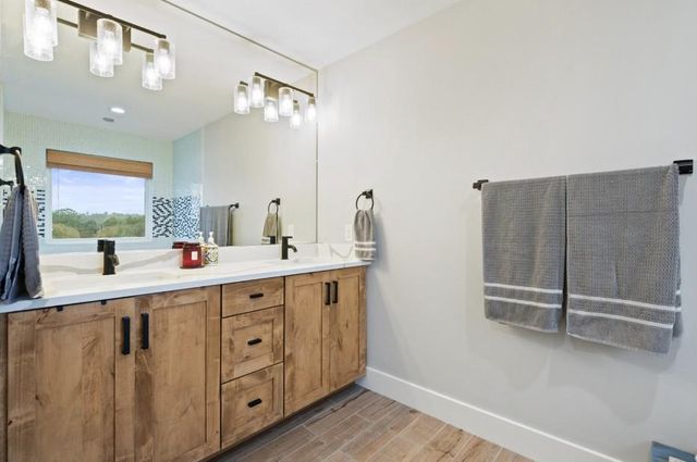 177 Kipahulu DR, Bastrop, TX 78602