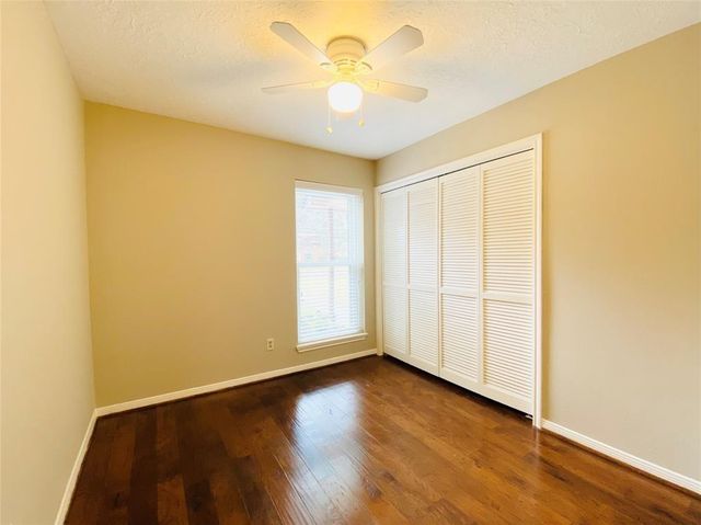 3727 Bartons Lane, Sugar Land, TX 77479