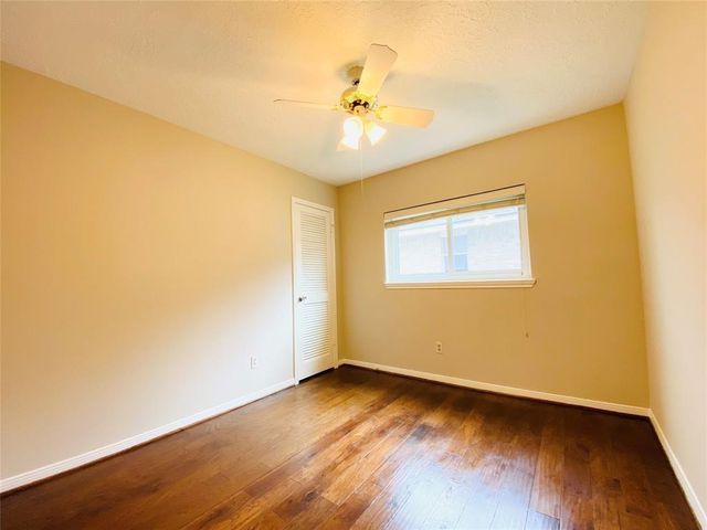 3727 Bartons Lane, Sugar Land, TX 77479