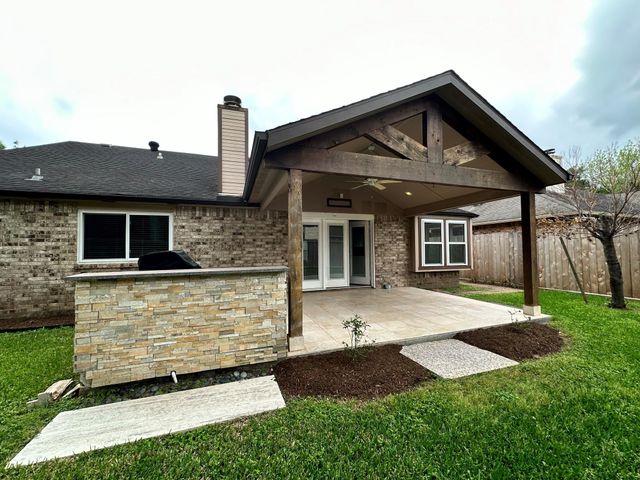 3727 Bartons Lane, Sugar Land, TX 77479