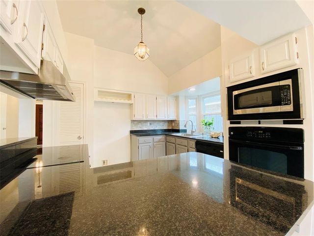 3727 Bartons Lane, Sugar Land, TX 77479