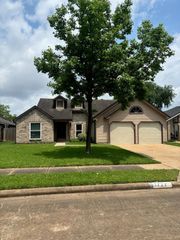 3727 Bartons Lane, Sugar Land, TX 77479