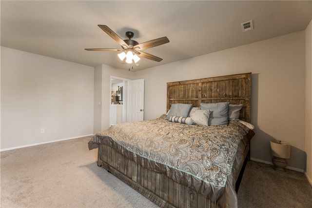 995 Jennifer Ann Lane, Elkins, AR 72727