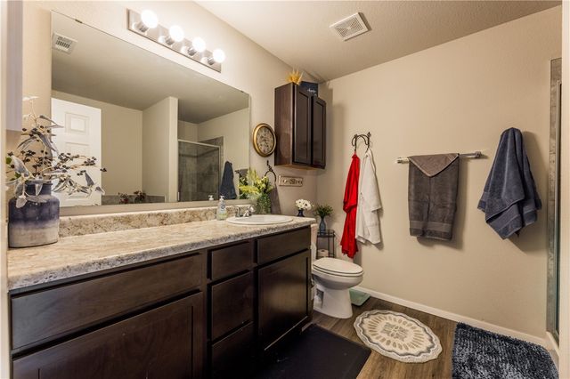 995 Jennifer Ann Lane, Elkins, AR 72727