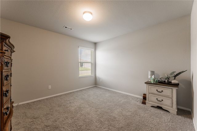 995 Jennifer Ann Lane, Elkins, AR 72727
