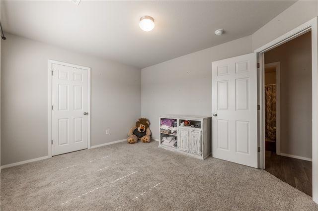 995 Jennifer Ann Lane, Elkins, AR 72727