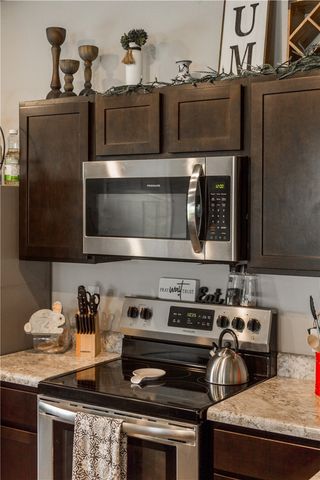 995 Jennifer Ann Lane, Elkins, AR 72727