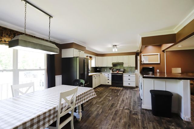 6285 Chicago Road, Flushing, MI 48433