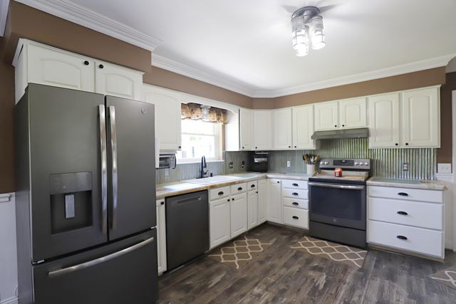 6285 Chicago Road, Flushing, MI 48433