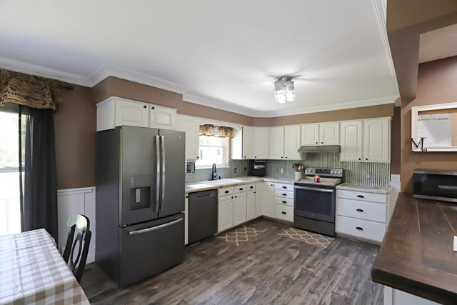 6285 Chicago Road, Flushing, MI 48433
