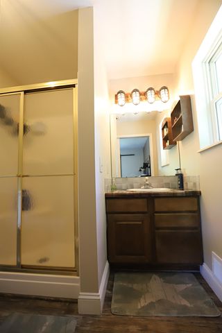 6285 Chicago Road, Flushing, MI 48433