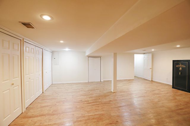 6285 Chicago Road, Flushing, MI 48433