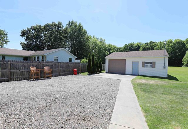 6285 Chicago Road, Flushing, MI 48433