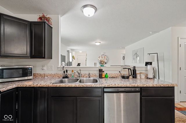 6459 Pinebark Place, Indianapolis, IN 46217