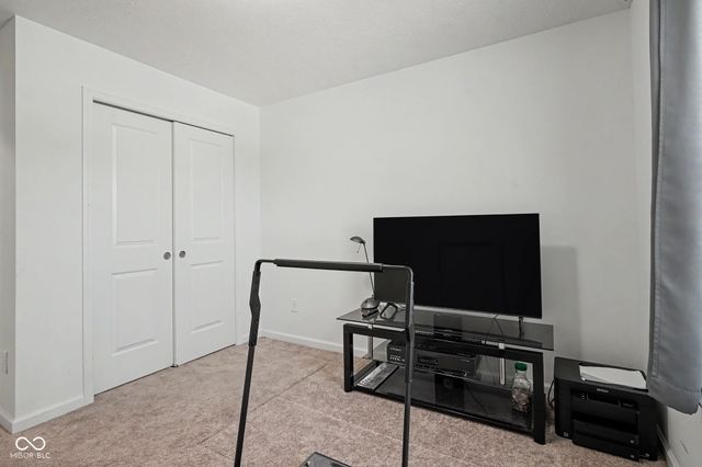 6459 Pinebark Place, Indianapolis, IN 46217