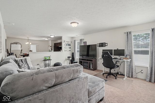 6459 Pinebark Place, Indianapolis, IN 46217