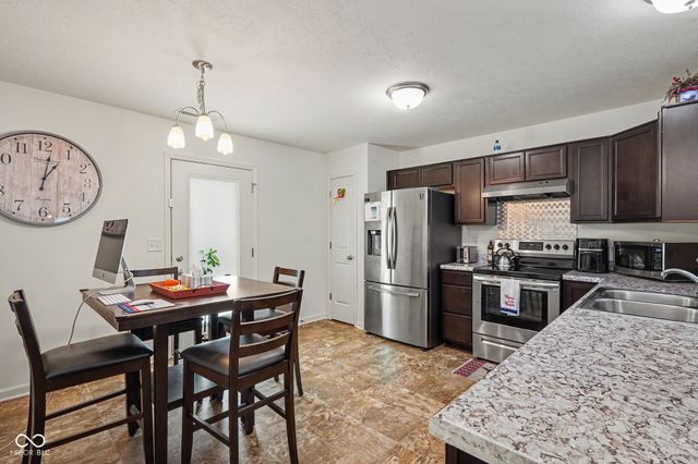 6459 Pinebark Place, Indianapolis, IN 46217