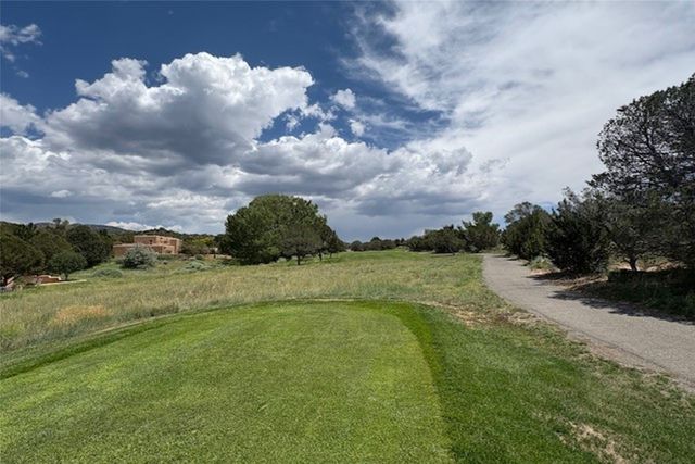 3101 Old Pecos Trail 240, Santa Fe, NM 87505