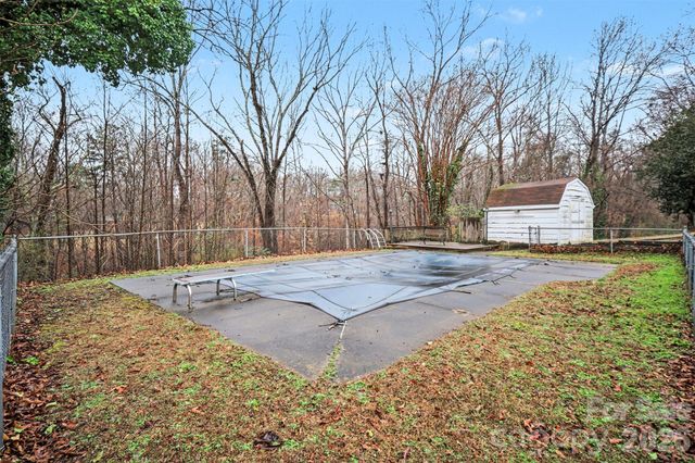 209 Windover Drive, Forest City, NC 28043